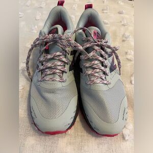 Women’s New Balance Sneaker